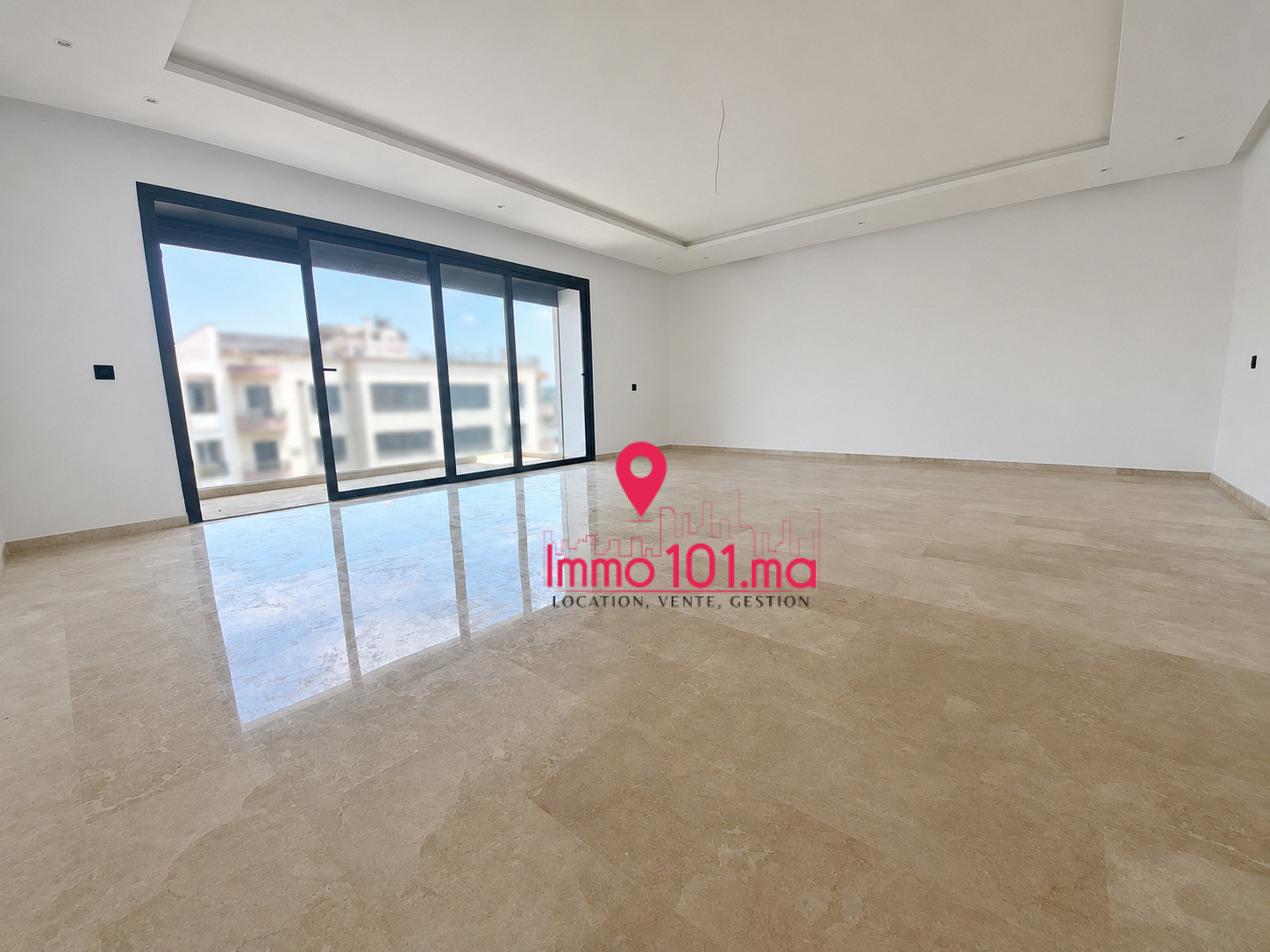 Location appartement neuf à Hay Riad AYLAV2486